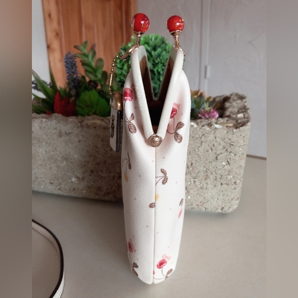 Coach Cherries Kisslock Frame Crossbody RARE!! - Picture 7 of 14